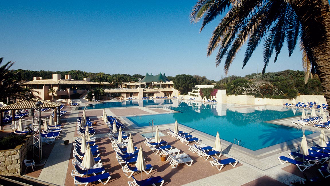 Club Med – Kamarina Relaxen am pool