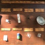 Tafel mit Auflistung wie lange Recycling des jeweiligen Stoffes dauert