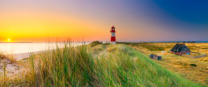 Sylt, Ellenbogen, Strand mit Leuchtturm