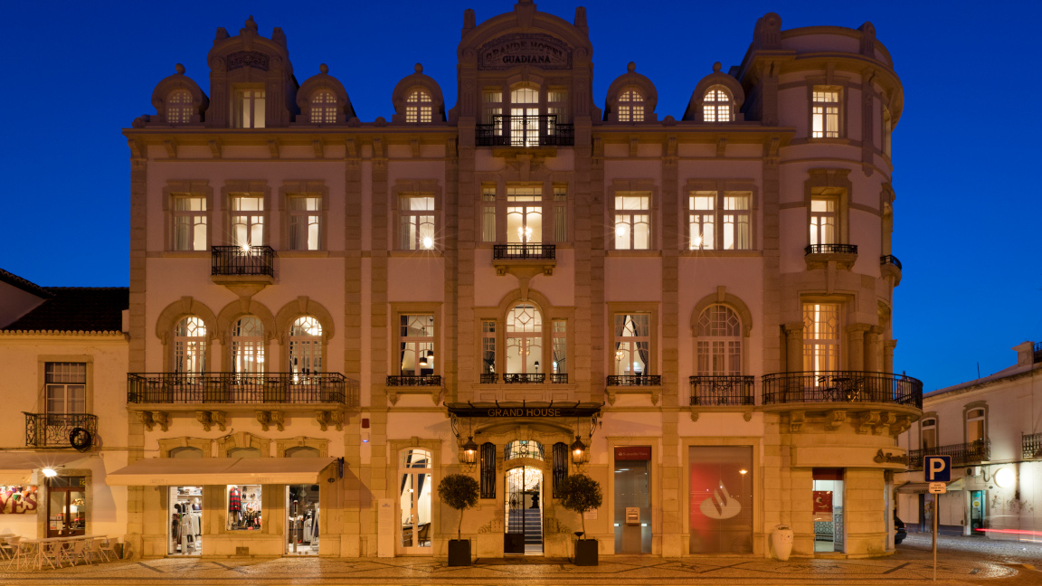 Grand-House-Portugal-Außenansicht