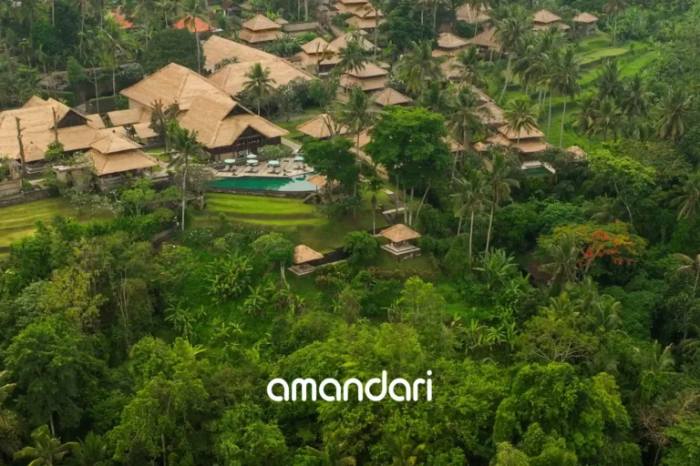 Das Factsheet des Amandari Luxusresorts und Hotels gibt einen Überblick über alle Einrichtungen des Resorts nahe Ubud, Bali. Noch Fragen? Katharina Fenners berät Sie individuell und persönlich!